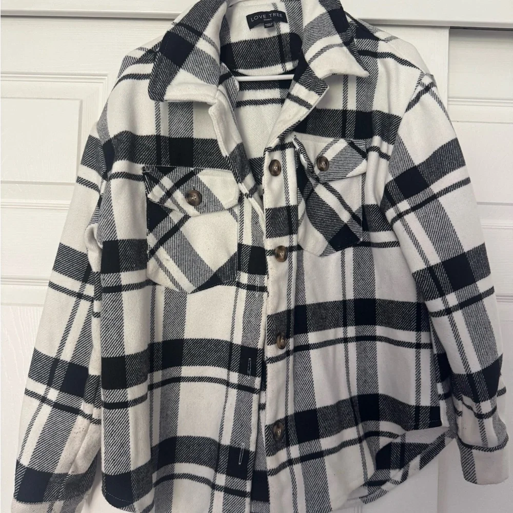 Love Tree Monochrome Plaid Jacket - Picture 2 of 2